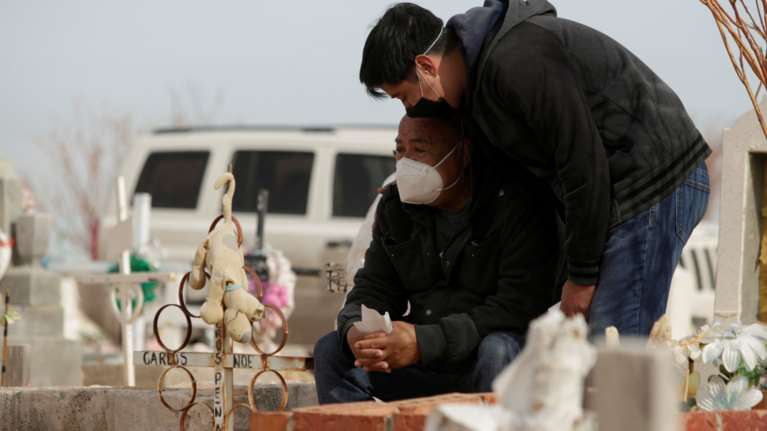 Κορονοϊός: Ο πλανήτης θρηνεί 1,75 εκατ. νεκρούς από την αρχή της πανδημίας