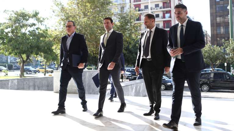 Στον Άρειο Πάγο ο Κασσελάκης: Συνάντηση με την εισαγγελέα Γωργία Αδειλίνη για τις υποκλοπές [εικόνες - βίντεο]