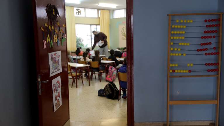 Σχολεία: Τη Δευτέρα στις τάξεις 4.784 νεοπροσλαμβανόμενοι εκπαιδευτικοί – Μεγάλα τα κενά σε όλη τη χώρα