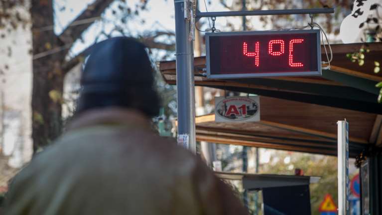 Κακοκαιρία Oliver: Αεροχείμαρροι από βόρεια φέρνουν καταιγίδες και χιόνια έως την Κυριακή - Χάρτες και timelapse βίντεο