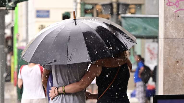 Μαρουσάκης: Ερχεται λίβας το Σαββατοκύριακο - Υψηλές θερμοκρασίες και μετά...επικίνδυνες καταιγίδες [χάρτες]