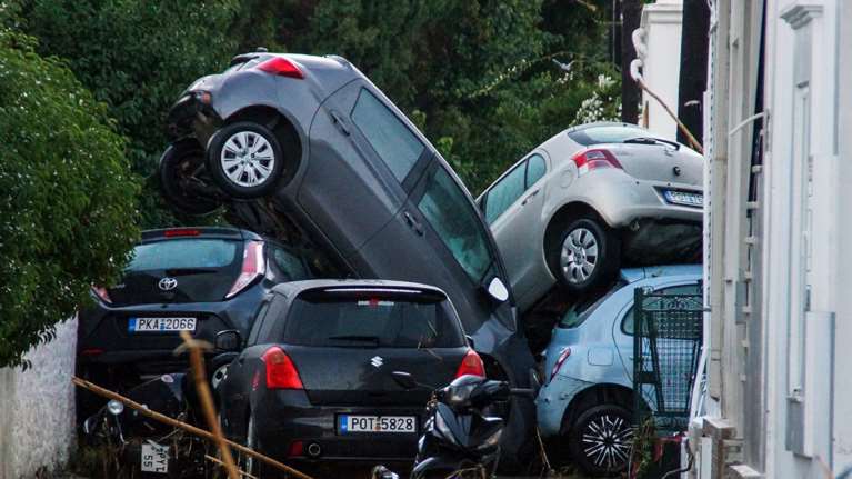 Κακοκαιρία Bora: Καταφτάνει το δεύτερο κύμα - Πού θα χτυπήσουν τα ακραία φαινόμενα