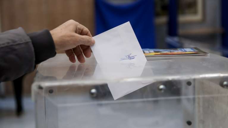 Δημοσκόπηση Opinion Poll για το TheTOC: Τι ψηφίζει το Κέντρο, τι λένε οι κεντρώοι ψηφοφόροι για Μητσοτάκη - Τσίπρα