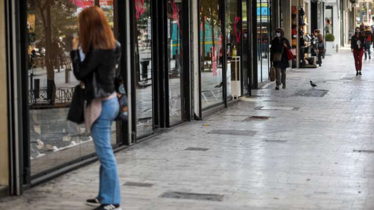 Γεωργιάδης: Έτσι θα ανοίξουν τα καταστήματα από τη Δεύτερα: SMS στο13032 και χρονικό όριο 2 ή 3 ωρών
