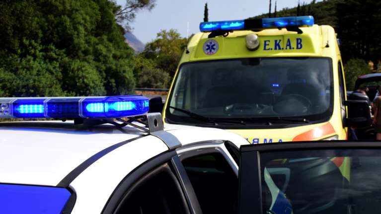 Μυτιλήνη: Για τα μάτια μίας κοπέλας οι 18 μαχαιριές στον 35χρονο σε πανηγύρι - Ο δράστης τα έπινε μαζί με το θύμα