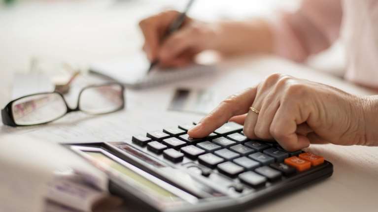 Ο &quot;χάρτης&quot; των πληρωμών από τον e-ΕΦΚΑ και τη ΔΥΠΑ έως τις 22 Μαρτίου