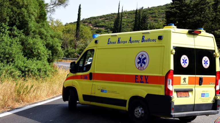 Σφοδρό τροχαίο στο Μπαλί Ρεθύμνου με 8 τραυματίες: Σε σοβαρή κατάσταση ζευγάρι τουριστών και ένας 21χρονος