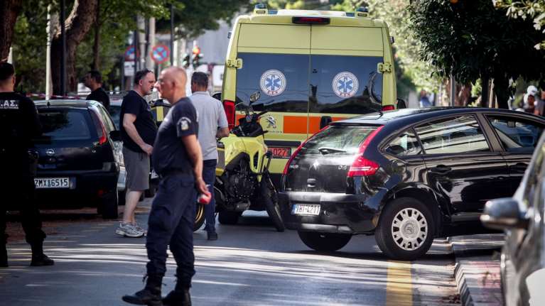 Αγία Παρασκευή: Ραντεβού - παγίδα εξετάζουν οι αρχές στη δολοφονία του 43χρονου - Ο εκτελεστής έφυγε με αυτοκίνητο που οδηγούσε συνεργός