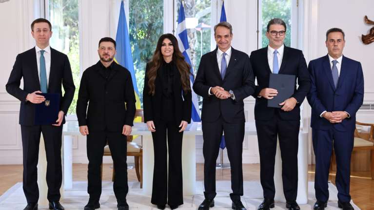 Τι σημαίνει για την Ελλάδα η συμφωνία μεταφοράς αμερικανικού LNG στην Ουκρανία - O ρόλος των ΗΠΑ και η γεωπολιτική ασφάλεια