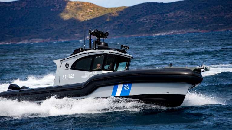 Θρίλερ στη Σύμη με σορό άνδρα που βρέθηκε στη θάλασσα