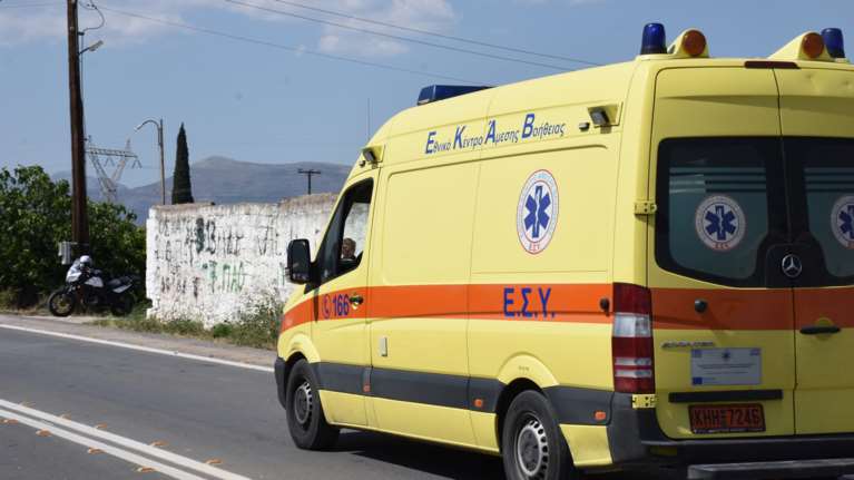 Θεσσαλονίκη: Νεκρός 18χρονος σε τροχαίο δυστύχημα - Διασωληνώθηκε ο πατέρας του