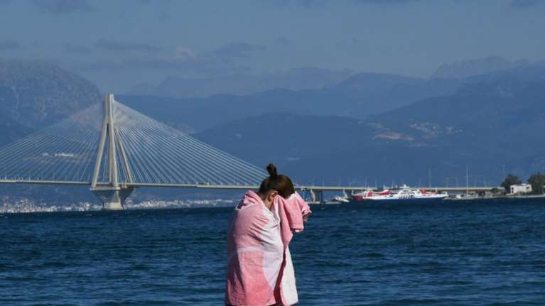 Απίστευτο: Διαφορά 10 βαθμών Κελσίου είχε σε δύο σημεία της Πάτρας- 30 στην πόλη και 20 στο Ρίο