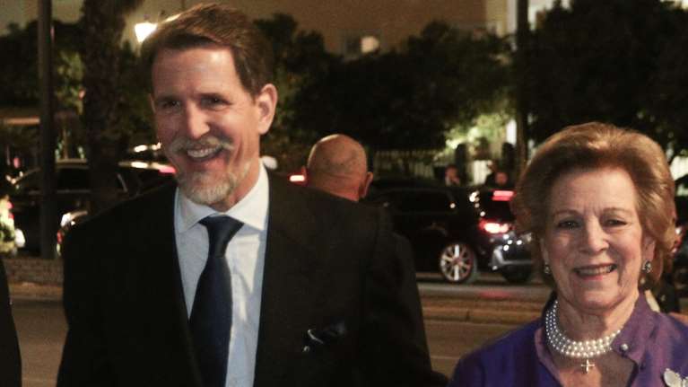 Τέως βασιλιάς Κωνσταντίνος: Η αλήθεια για το μνημόσυνο - H οικογένεια Ντε Γκρες στο Τατόι