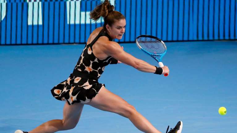 Πρόωρο τέλος για την Σάκκαρη στο &quot;Kremlin Cup&quot;: Αποχώρησε από τον ημιτελικό λόγω αδιαθεσίας