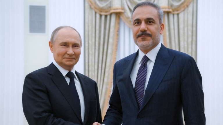 Ρωσία: Συνάντηση του Τούρκου ΥΠΕΞ Χακάν Φιντάν με τον πρόεδρο Βλαντιμίρ Πούτιν στη Μόσχα