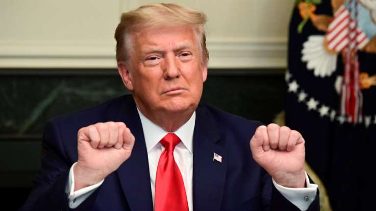 Τραμπ: Απειλές στο Ιράν μετά τις επιθέσεις με ρουκέτες στην αμερικανική πρεσβεία