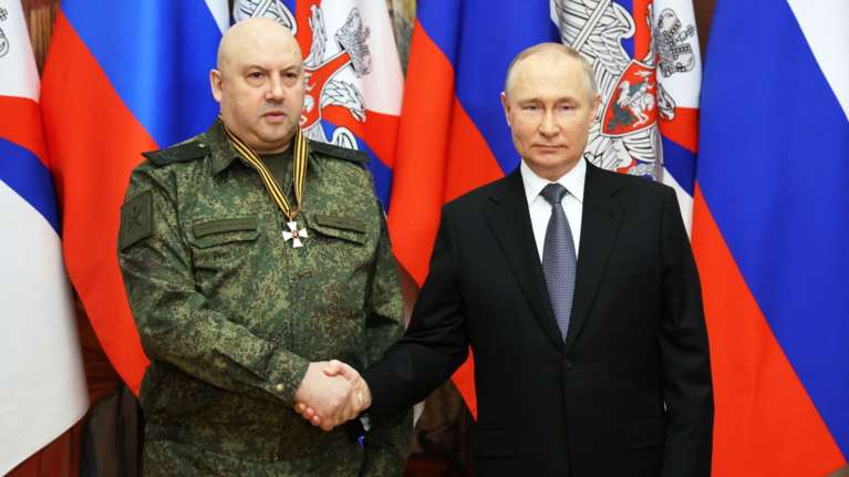 Ρωσία: &quot;Συνελήφθη ο στρατηγός Σουροβίκιν&quot; αποκαλύπτουν οι Moscow Times - &quot;Γνώριζε για τον Πριγκόζιν&quot;