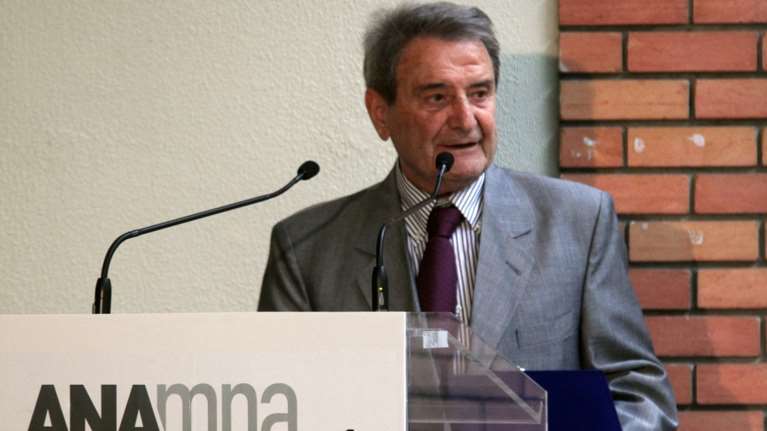 Πέθανε ο δημοσιογράφος Βασίλης Νικολόπουλος - Πρώην διευθυντής σύνταξης των ΝΕΩΝ