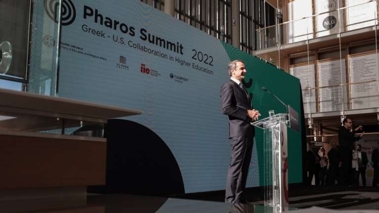 Μητσοτάκης στο &quot;Pharos Summit 2022&quot;: Εξαιρετικά γόνιμη η συνεργασία των ελληνικών με τα αμερικανικά πανεπιστήμια