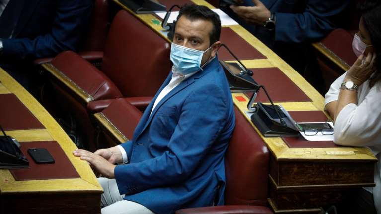 Απολογείται στην ανακρίτρια ο Νίκος Παππάς για την υπόθεση των τηλεοπτικών αδειών