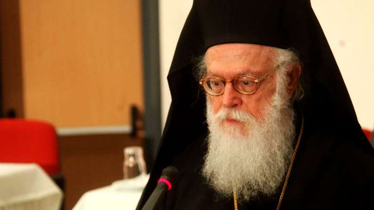 Αρχιεπίσκοπος Αλβανίας Αναστάσιος: Πληροφορίες για επιδείνωση της υγείας του - Νοσηλεύεται στον Ευαγγελισμό