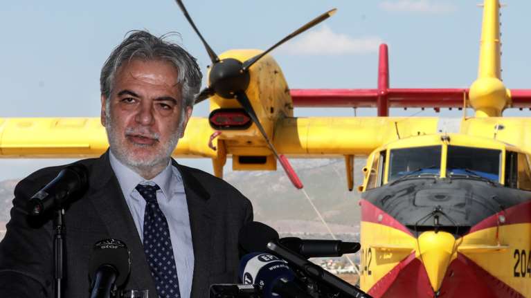 Υπουργός Πολιτικής Προστασίας ο Χρήστος Στυλιανίδης - Τιμητική πολιτογράφηση - Υφυπουργός ο Β. Τουρνάς