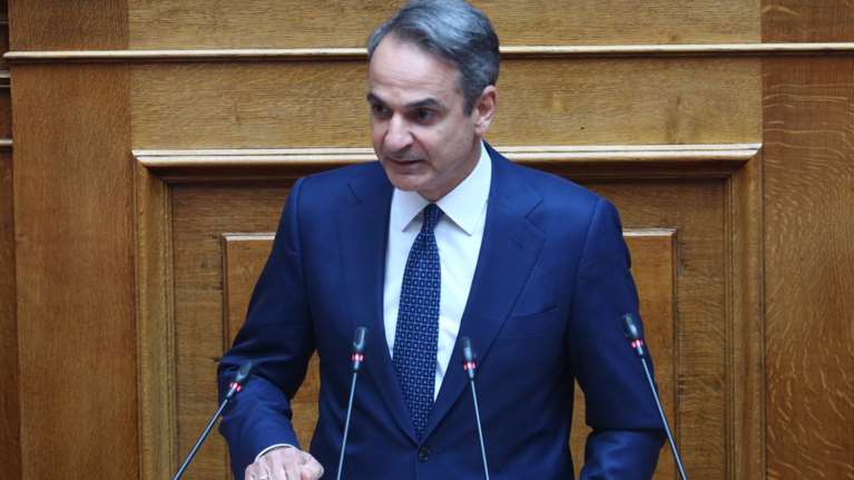 Μητσοτάκης στη Βουλή για τα Τέμπη: Αθλιότητα και σκευωρία οι κατηγορίες περί εσχάτης προδοσίας