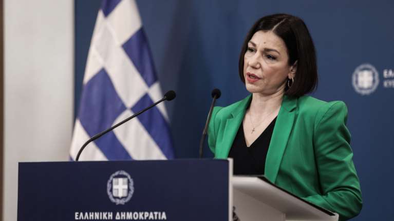 Πελώνη: Εμβολιασμοί και από ιδιωτικά νοσοκομεία και διαγνωστικά κέντρα