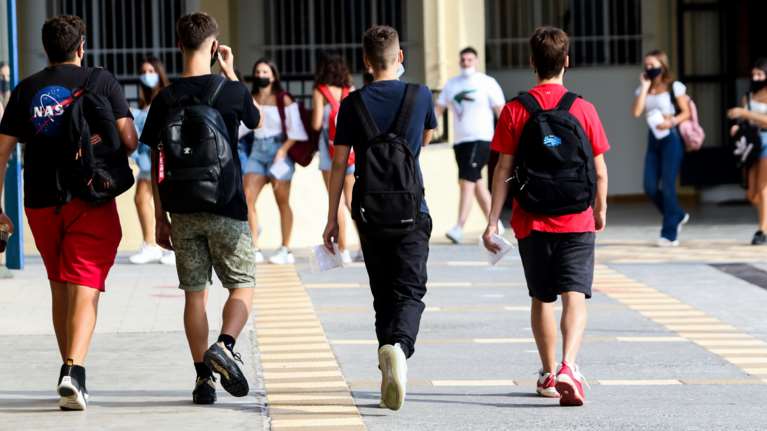 Άνοιγμα Λυκείων - Νέα απόφαση: Τι θα γίνει με τις απουσίες μαθητών που ζουν με ευπαθείς ομάδες