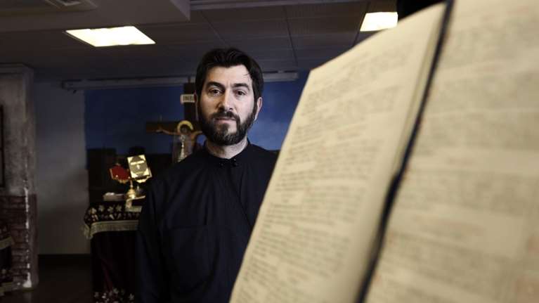 Κιβωτός του Κόσμου: Αντιδράσεις από τους ιερείς - Γιατί ο πατέρας Αντώνιος δεν φορούσε ποτέ σταυρό [Βίντεο]