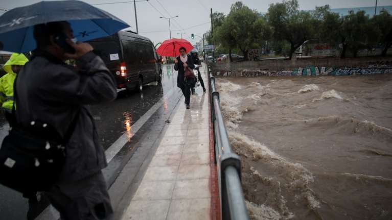 Εκτίμηση σοκ από Λέκκα: Έπεσαν 30 εκατομμύρια τόνοι νερό στην Αττική, μέσα σε λίγες ώρες