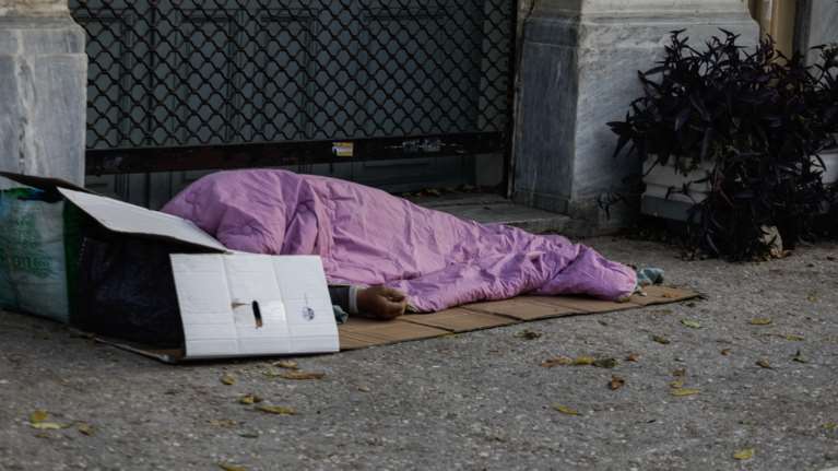 Πάτρα: Τρεις άστεγοι νεκροί από κορονοϊό μέσα σε ένα μήνα