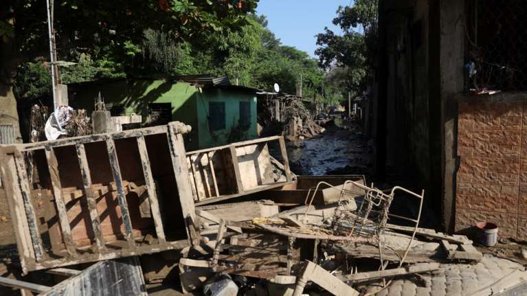 Τραγωδία στο Μεξικό: 76 νεκροί και 27 αγνοούμενοι από πλημμύρες και κατολισθήσεις