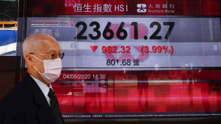 Ιστορικό χαμηλό στο παγκόσμιο εμπόριο με &quot;βουτιά&quot; έως και 32%