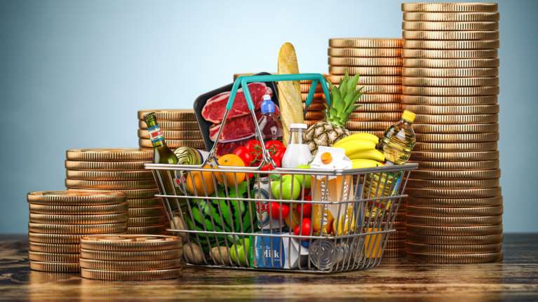 Ανάλυση: Γιατί ο πληθωρισμός στα τρόφιμα είναι διπλάσιος από τον συνολικό - Πότε θα αρχίσει η πτώση