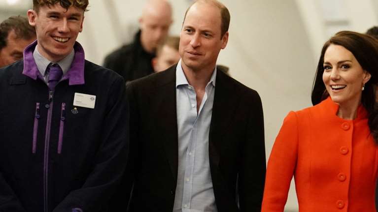 Κέιτ Μίντλετον - Πρίγκιπας Γουίλιαμ: Η &quot;πρόβα&quot; ως king and queen στους δρόμους του Λονδίνου