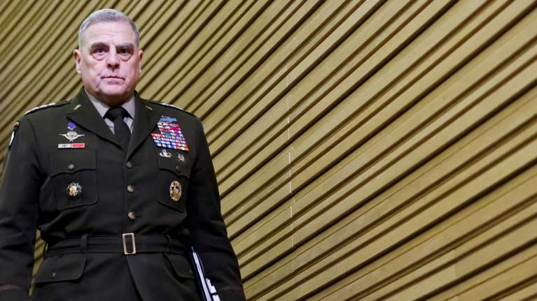 Γκάφα των ΗΠΑ: Στρατηγός παραδέχτηκε πως αστόχησε ένας πύραυλος που στόχευσε ένα από τα ιπτάμενα αντικείμενα