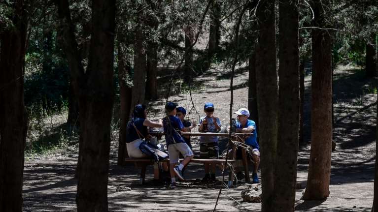 Ηλιόλουστο το Σαββατοκύριακο  - Πότε αλλάζει ο καιρός με τσουχτερό κρύο που θα κατέβει από τα βόρεια