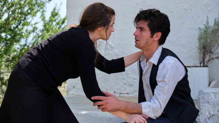 Άγριες Μέλισσες: Ανακοινώθηκε η πρεμιέρα - &quot;Η πλοκή γίνεται πολύ δυνατή, ετοιμαστείτε…&quot; [Βίντεο]