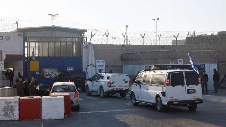 Η κρυφή φρίκη του πολέμου: Βασανιστήρια και ξυλοδαρμοί στις ισραηλινές φυλακές