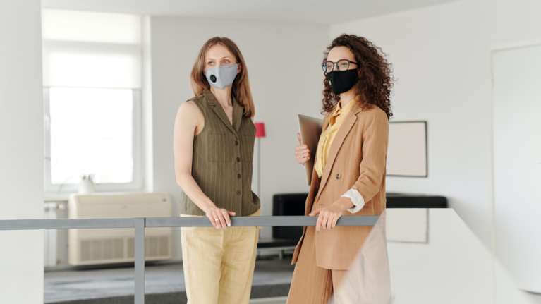 Πότε καταβάλλεται το επίδομα αναστολής σύμβασης εργασίας λόγω πανδημίας