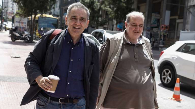 Αντι-ΝΑΤΟϊκή &quot;Ομπρέλα&quot; στον ΣΥΡΙΖΑ: Τσακαλώτος, Φίλης, Βούτσης διαφωνούν με την ένταξη Σουηδίας &amp; Φινλανδίας στο ΝΑΤΟ