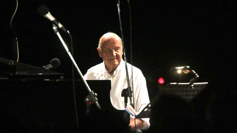 Σήμερα το τελευταίο αντίο στον Μίμη Πλέσσα