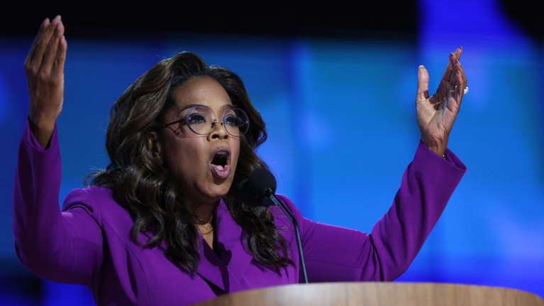 Η αιχμηρή απάντηση της Όπρα Γουίνφρι στον Βανς για τις &quot;άτεκνες κυρίες με τις γάτες&quot; [βίντεο]