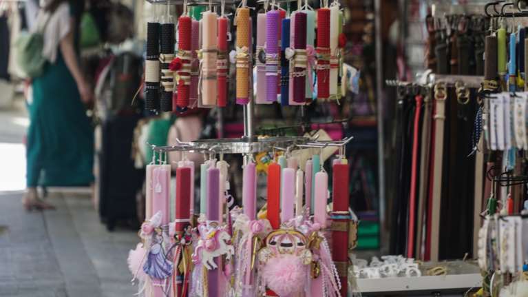 Πάσχα 2024: Ξεκινά σήμερα το εορταστικό ωράριο των εμπορικών καταστημάτων