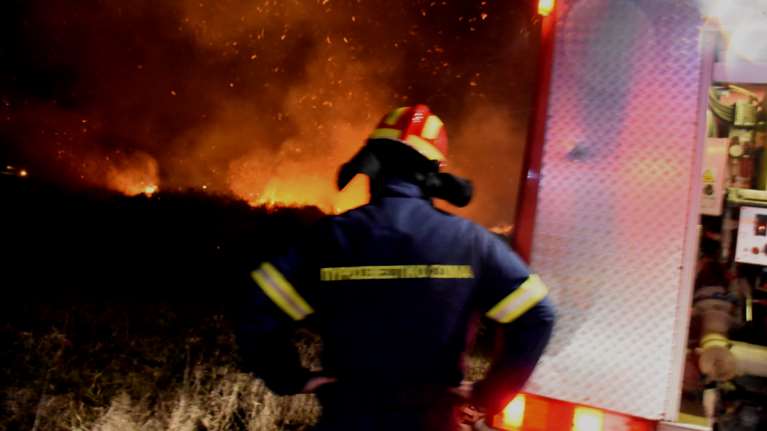 Υπό μερικό έλεγχο τέθηκε φωτιά στο Ωραιόκαστρο Θεσσαλονίκης