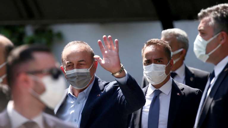 Ο Τσαβούσογλου στη Θράκη: Συναντήσεις με τους ψευδομουφτήδες και προκλητικές αναφορές σε &quot;τουρκική μειονότητα&quot;