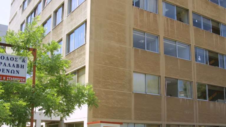 Εκκενώνεται ο "Ερυθρός Σταυρός": Μετατρέπεται αποκλειστικά σε νοσοκομείο Covid-19