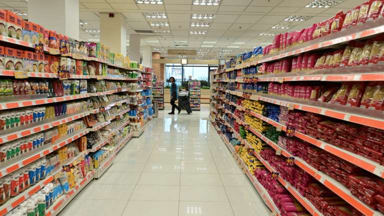 Πώς θα βρείτε το φθηνότερο &quot;καλάθι&quot; προϊόντων στο σούπερ μάρκετ - Στον &quot;αέρα&quot; το νέο &quot;ψαχτήρι&quot; τιμών