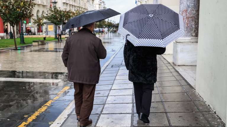 Καιρός: Ως 19 βαθμούς Κελσίου η θερμοκρασία σήμερα - Πού θα βρέξει